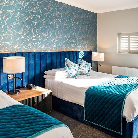 The Riverside Park Hotel Enniscorthy Exterior photo