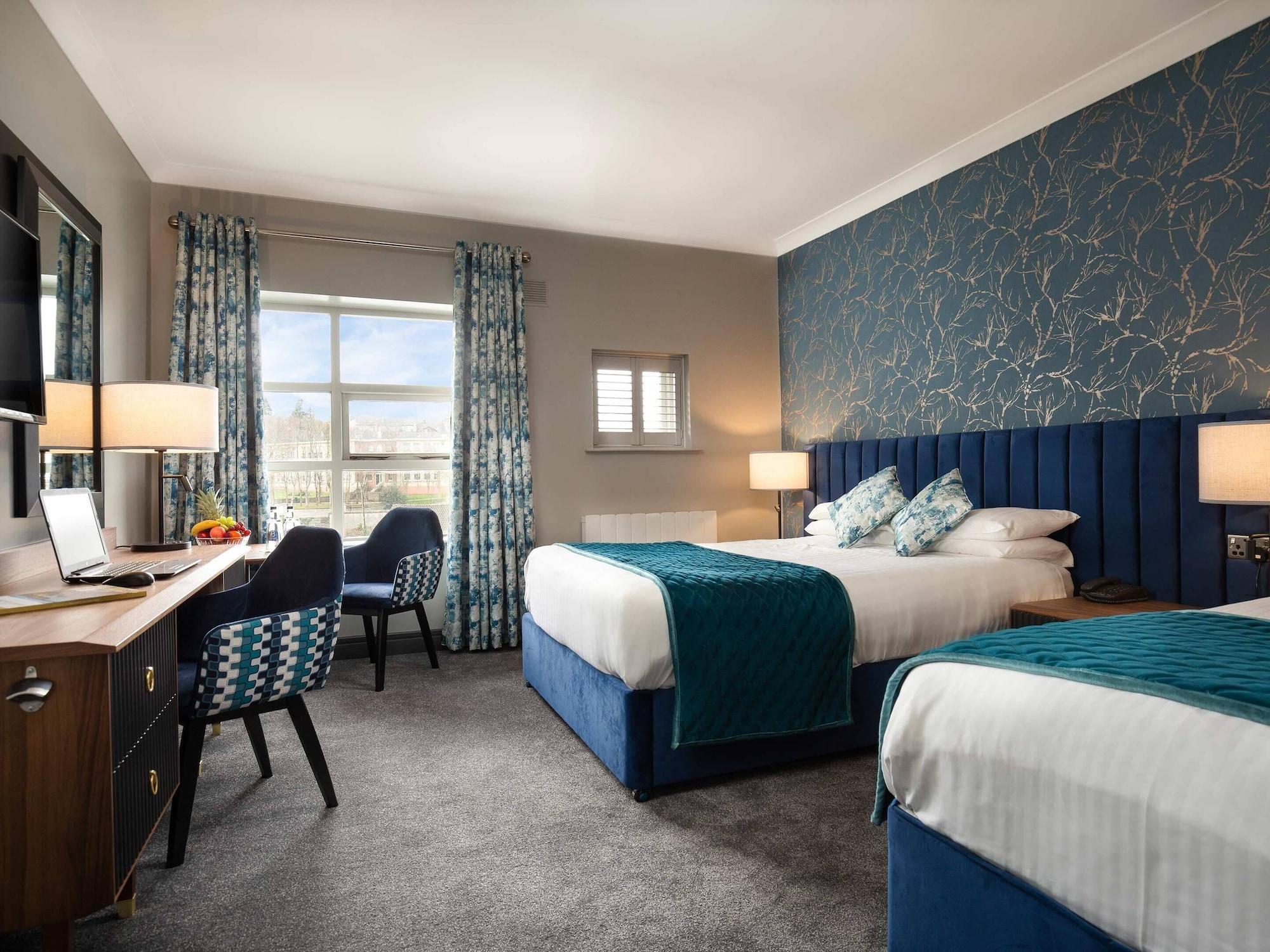 The Riverside Park Hotel Enniscorthy Exterior photo
