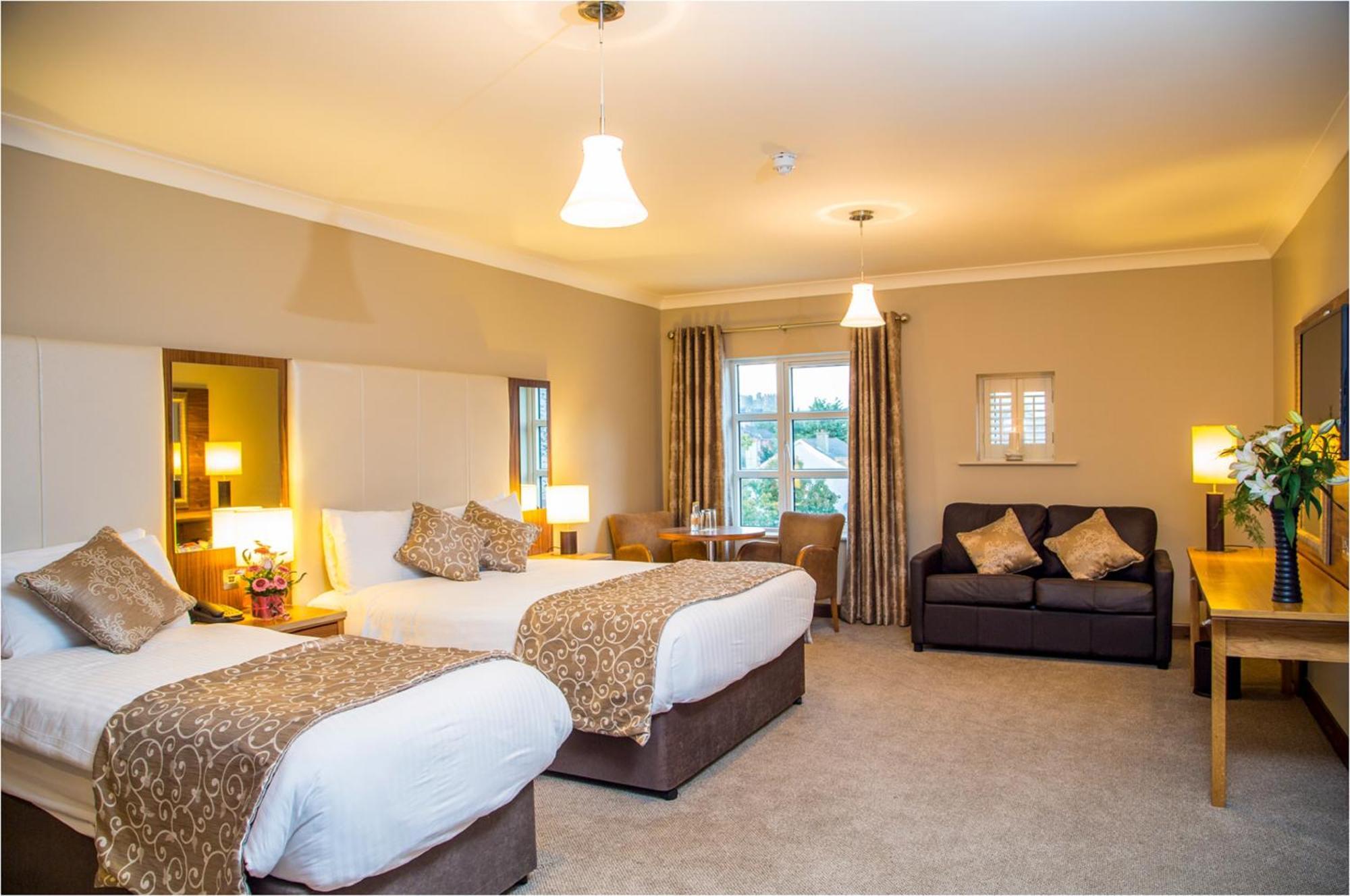 The Riverside Park Hotel Enniscorthy Exterior photo